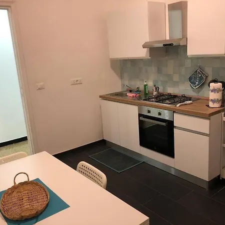 La Casetta Gialla Генуя