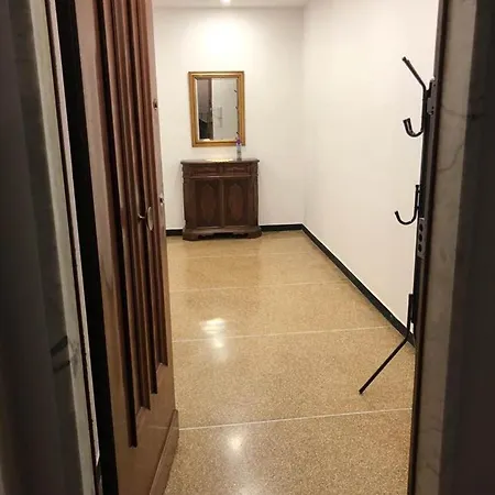 Apartment La Casetta Gialla Genoa