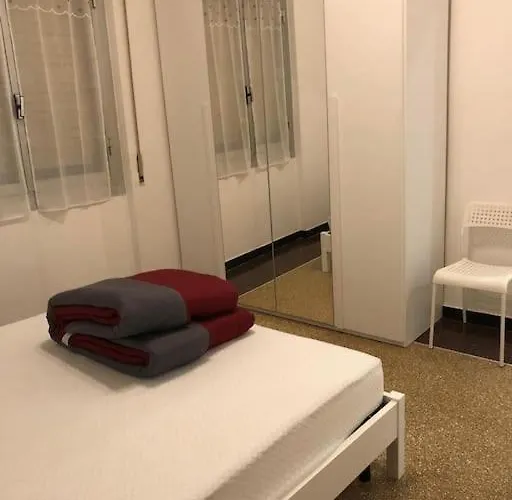 La Casetta Gialla Apartament *